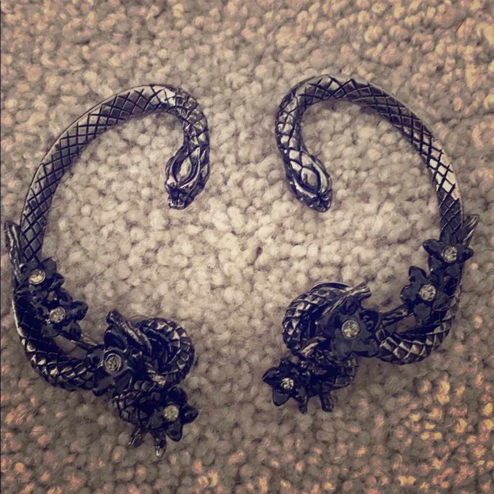 Roberto Cavalli, serpent ear cuff, clip on